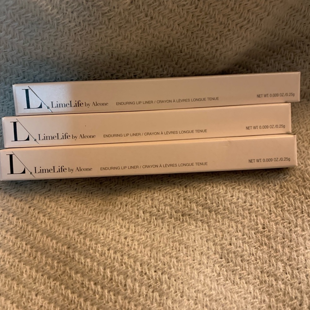 Enduring Lipliner